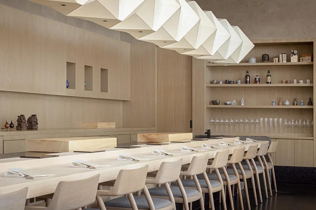 餐厅设计丨传统料理与新锐视觉的碰撞