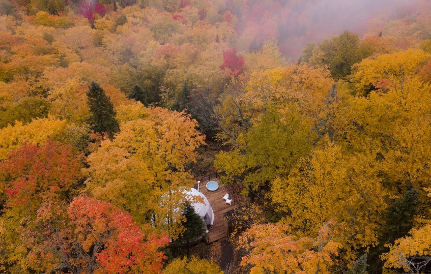 空间设计丨藏匿在山间的小屋